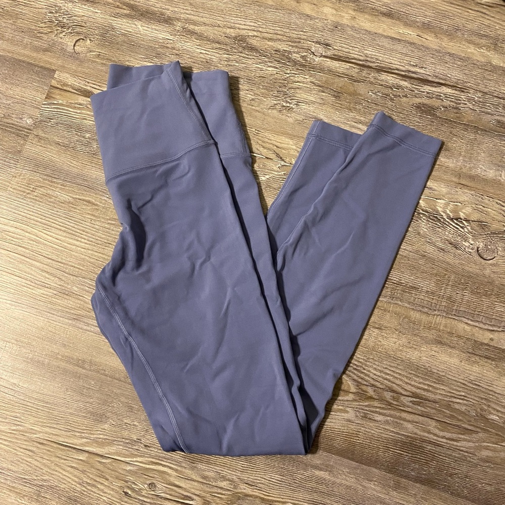 EXCELLENT CONDITION Lululemon Align Leggings
